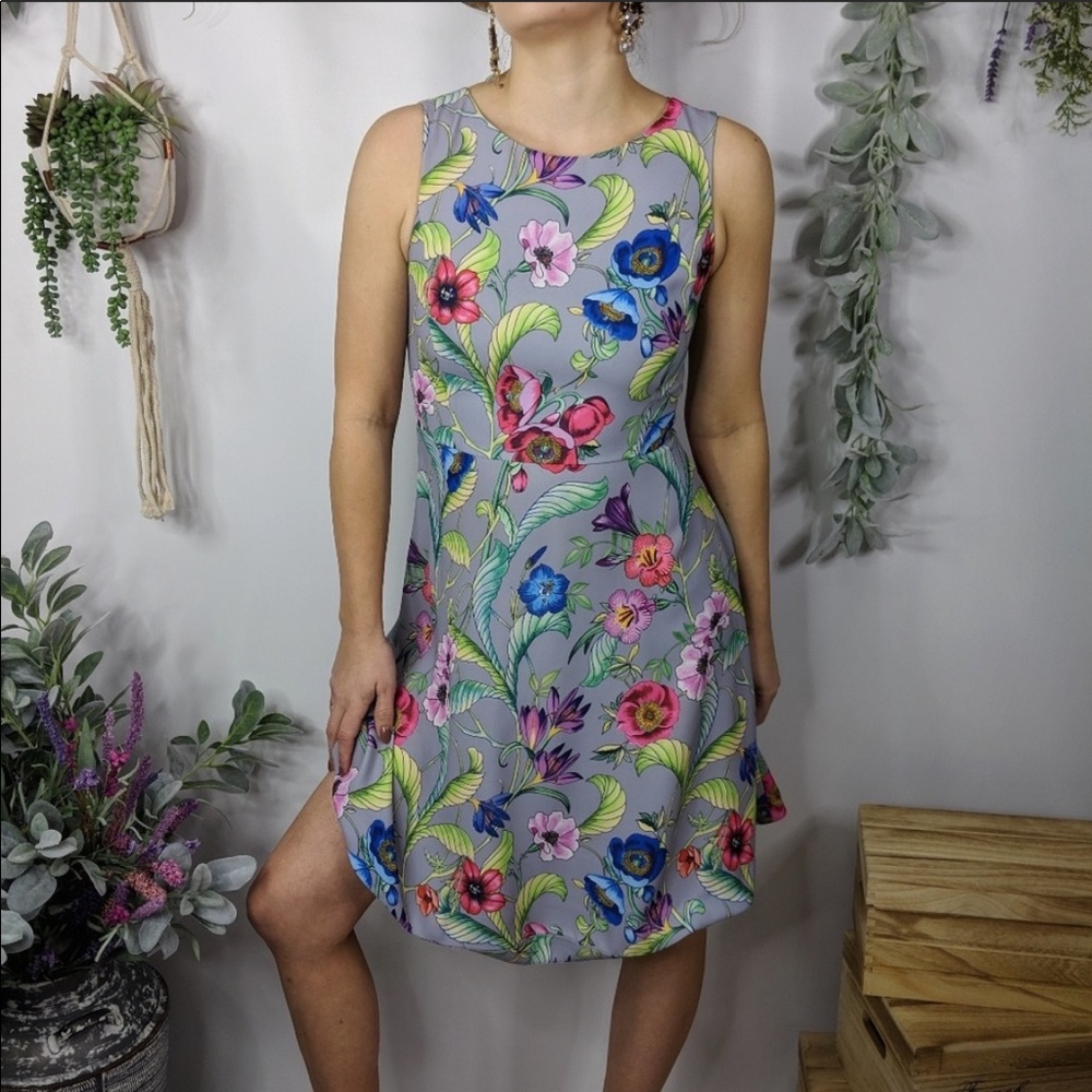 ♻️ANN TAYLOR jungle floral flare dress grey - Picture 1 of 8